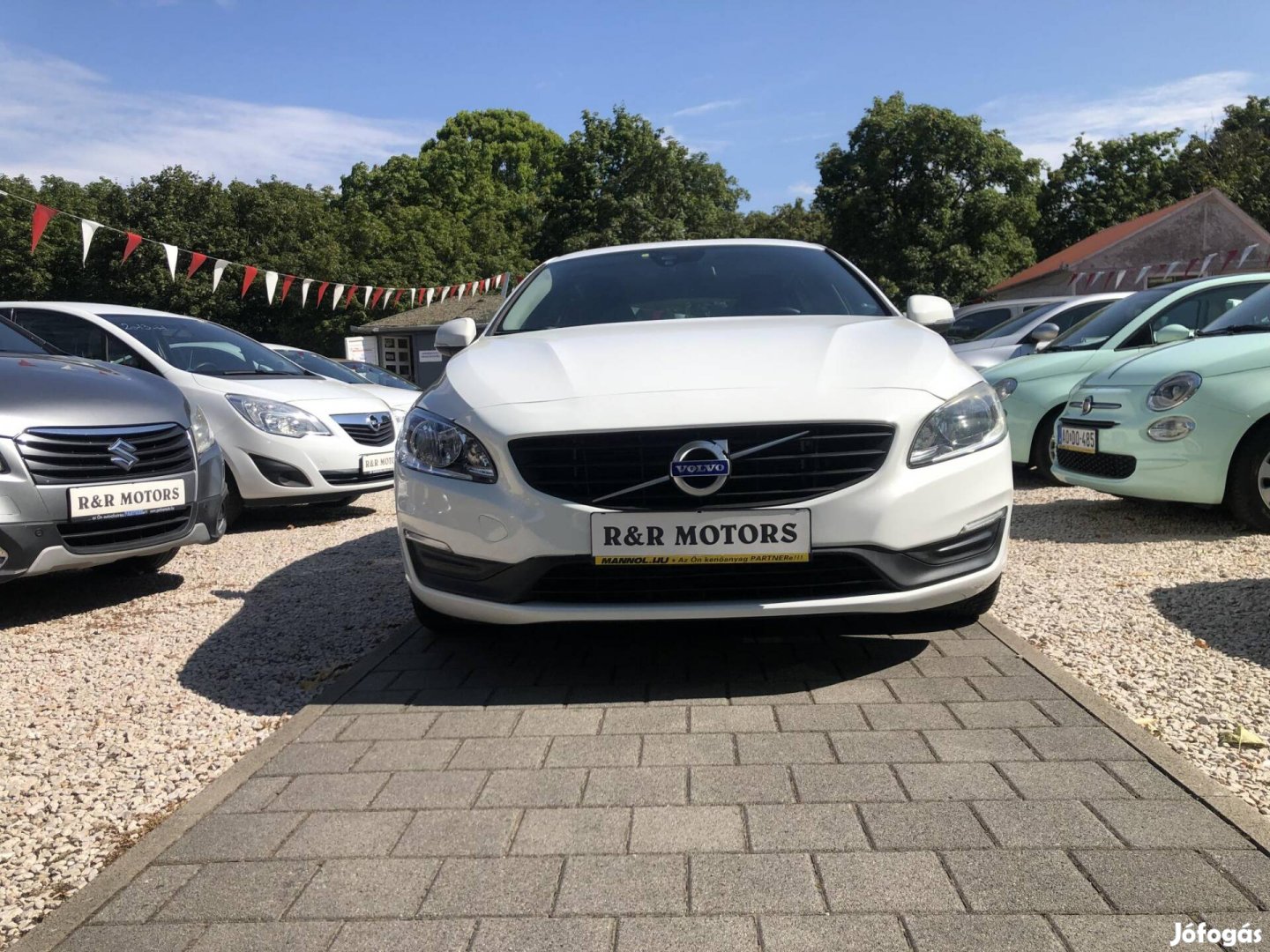 Volvo V60 2.0 D [D2] Kinetic Megkimélt-Szép áll...